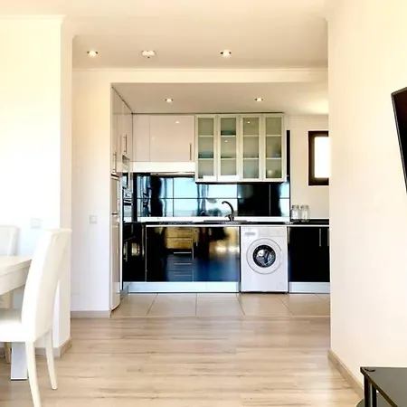 Jardim L Old Town And Beach